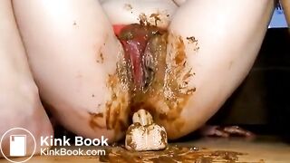 Scat dildo - video 7