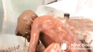 Crazy scat threesome