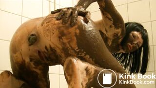 Ultra hot babe with perfect boobs smearing!