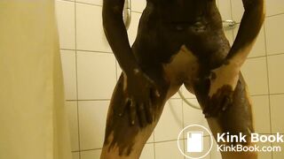 Ultra hot babe with perfect boobs smearing!