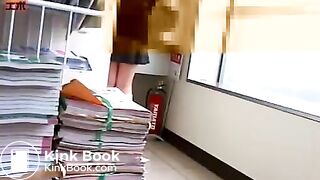 Honey shits for pornera