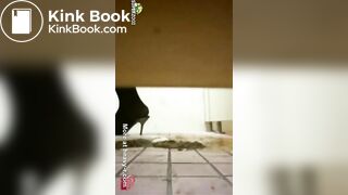 Japanese censored - Pooping accident !