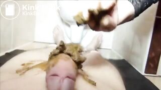 Pretty BBW shitting on her friend’s cock