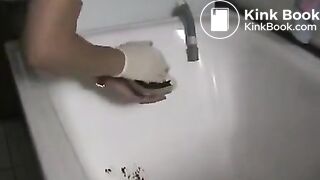 Mature mom collects her poop for later