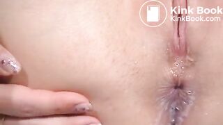 Sexy amateur girlfriend has milk in her ass