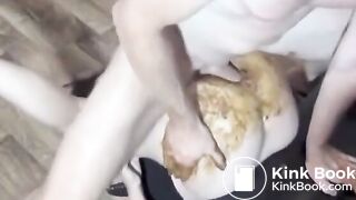 self shitting - video 2