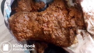 Mysterious Blonde Shits Her Jeans - video 2