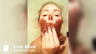 Beautiful Scat Girl