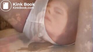 Marina - Shit in bath with Panties & Dildo