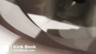 My sister poo in 2 toilets and I manage to catch her butthole on video