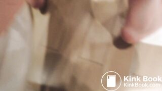 My sister poo in 2 toilets and I manage to catch her butthole on video