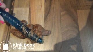 Sexy German scat girl