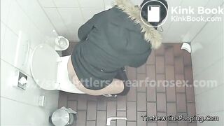 Pooping Voyeur Sexy Brown Hair Girl