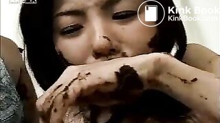 Lesbian Japanese cuties in passionate shit play