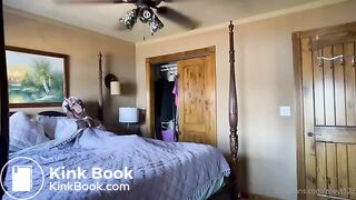 Zoeyt123 fucking the big bad wolf