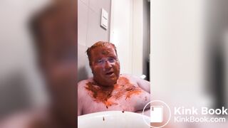 Public Toilet Pig Kenneth Evensen Eats Shit and Covers Himself