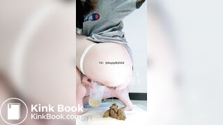 Sexy female anchor takes selfie while pooping 2