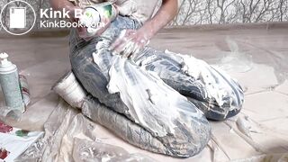 Paradise Jessir , pee , jeans, meesy food