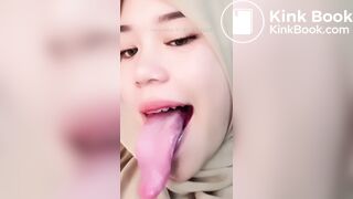 Girl's sexy long tongue 2