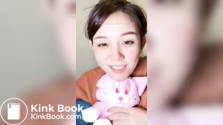 Girl's sexy long tongue 3