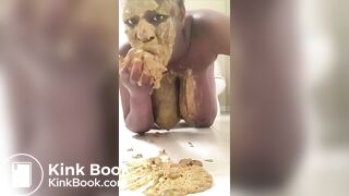 Ebony MILF Sam scat show