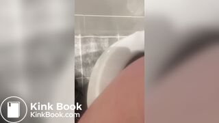 diarrhea in cup - video 2
