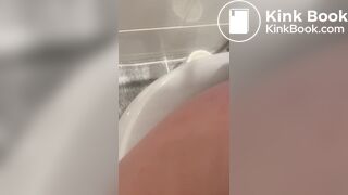 diarrhea in cup - video 2