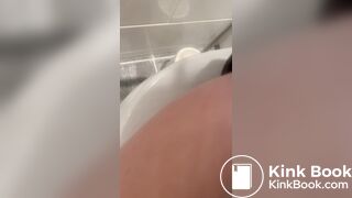 diarrhea in cup - video 2