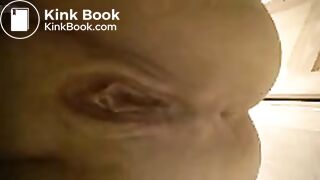 Girl pooping - video 913