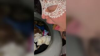 Portapotty cleaning