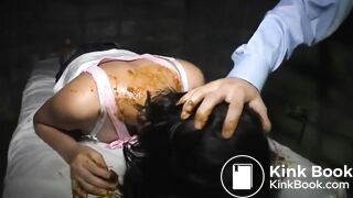 Japanese Toilet Girl - video 6