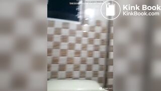 Desi aunty scat in toilet