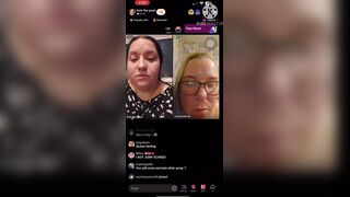 British Bbw takes a live dump and wipes