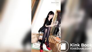 Chinese FemdomScat