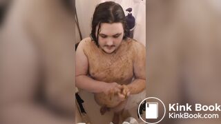 Enby smears shit all over in the shower & tastes it