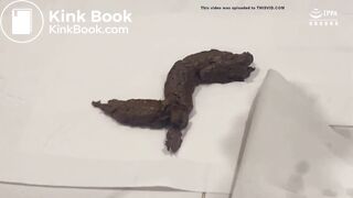 Japanese girl pooping - video 94