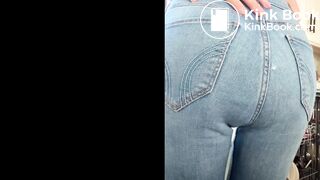 Fills her Diaper under Jeans