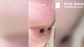 Jewell's ass pooping on toilet
