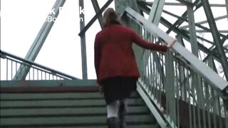 Shitting outdoors - video 13