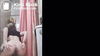 girl pissing and pooping in the Toilette - video 26