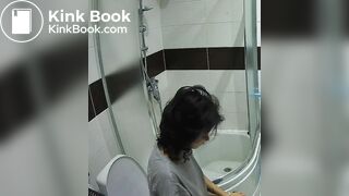 GIRL POOP TOILET - video 318