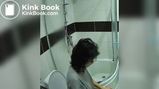 GIRL POOP TOILET - video 318