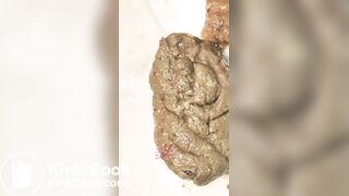 Chinese Lady Shitting While Taking A Shower