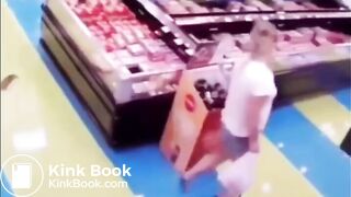 Woman shit diarrhea in the supermarket