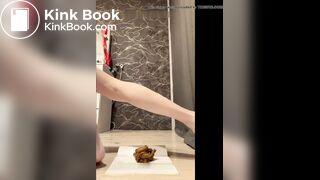young beauty shitting