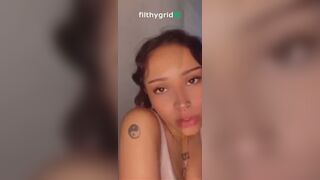 girl shit - video 23