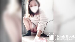 Defecation Selfie_34