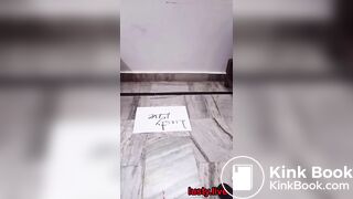 Desi girl shitting - video 6