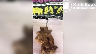 Novinha brasileira cagando - video 5