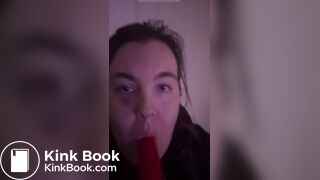 Shit pig clenaing dirty dildo